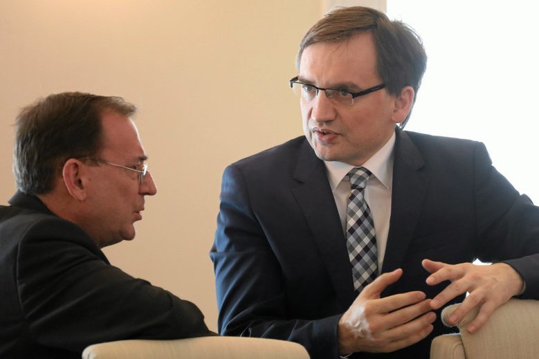 Waldemar Pawlak ostrzega przed PiS, które może sięgnąć po nieczyste metody w walce o władzę.