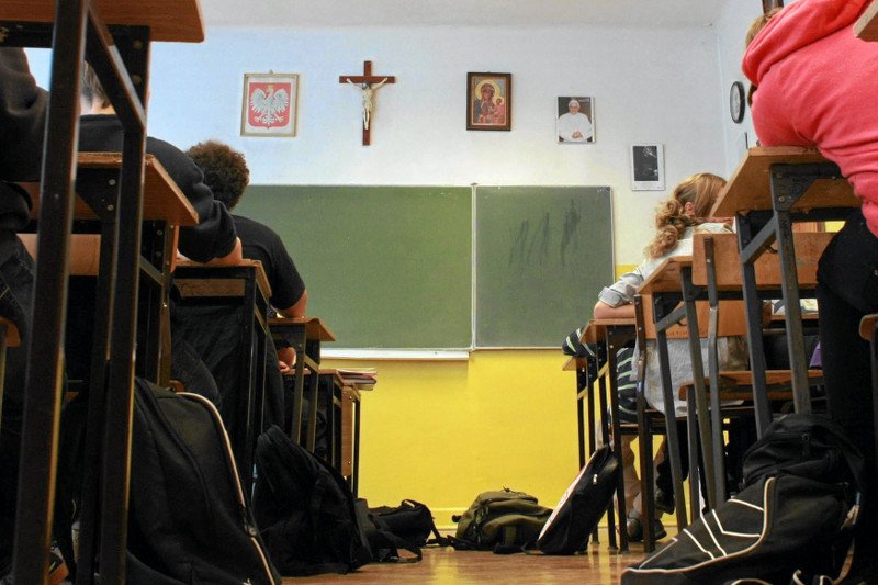 Zwolniona katechetka dostanie pracę od kurii. Ks. Wilk: Nie wiem, czemu wcześniej o tym nie pomyślałem