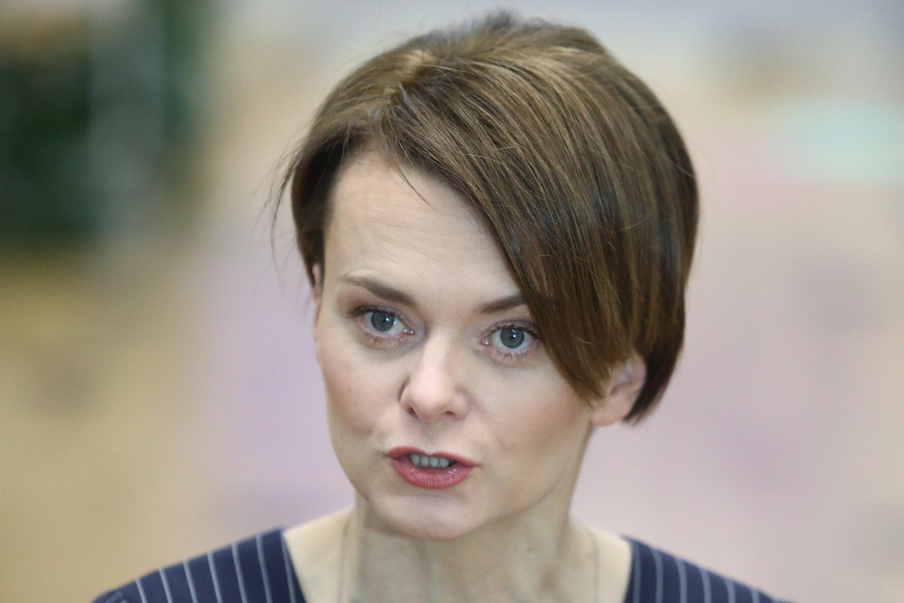 "Polska zyskuje na pandemii" – stwierdzenie autorstwa Jadwigi Emilewicz spotkało się z falą krytyki.