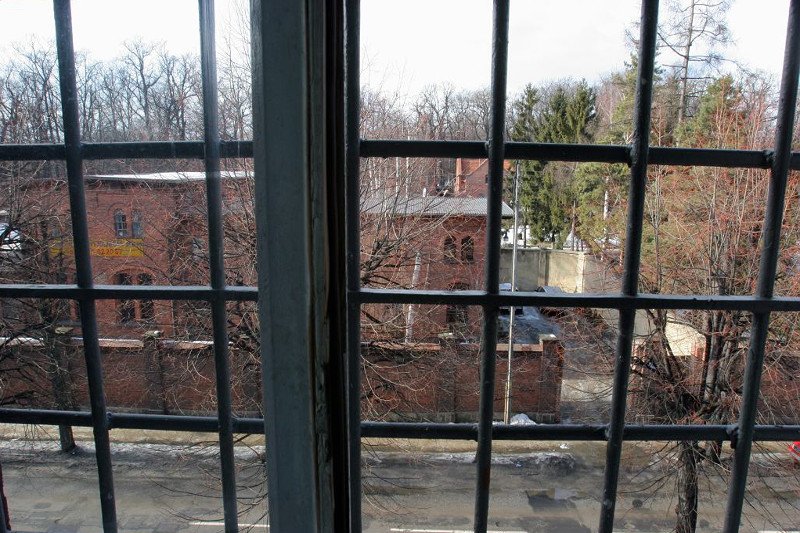 O "seksaferze" dyrekcja i Ministerstwo Sprawiedliwości wiedziało od miesięcy. Dopiero interwencja mediów przyspieszyła postępowanie.