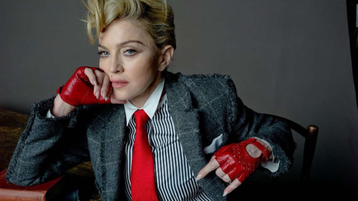 Ubierz się jak: Madonna. Stylowe zestawienie!