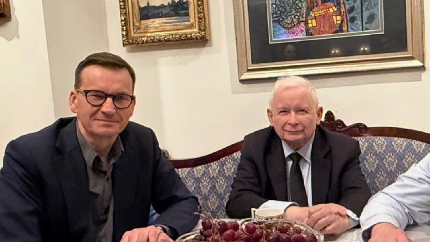 Kaczyński wrzucił zdjęcie na X ze spotkania. W kadrze Morawiecki i Czarnek. Jarosław Kaczyński