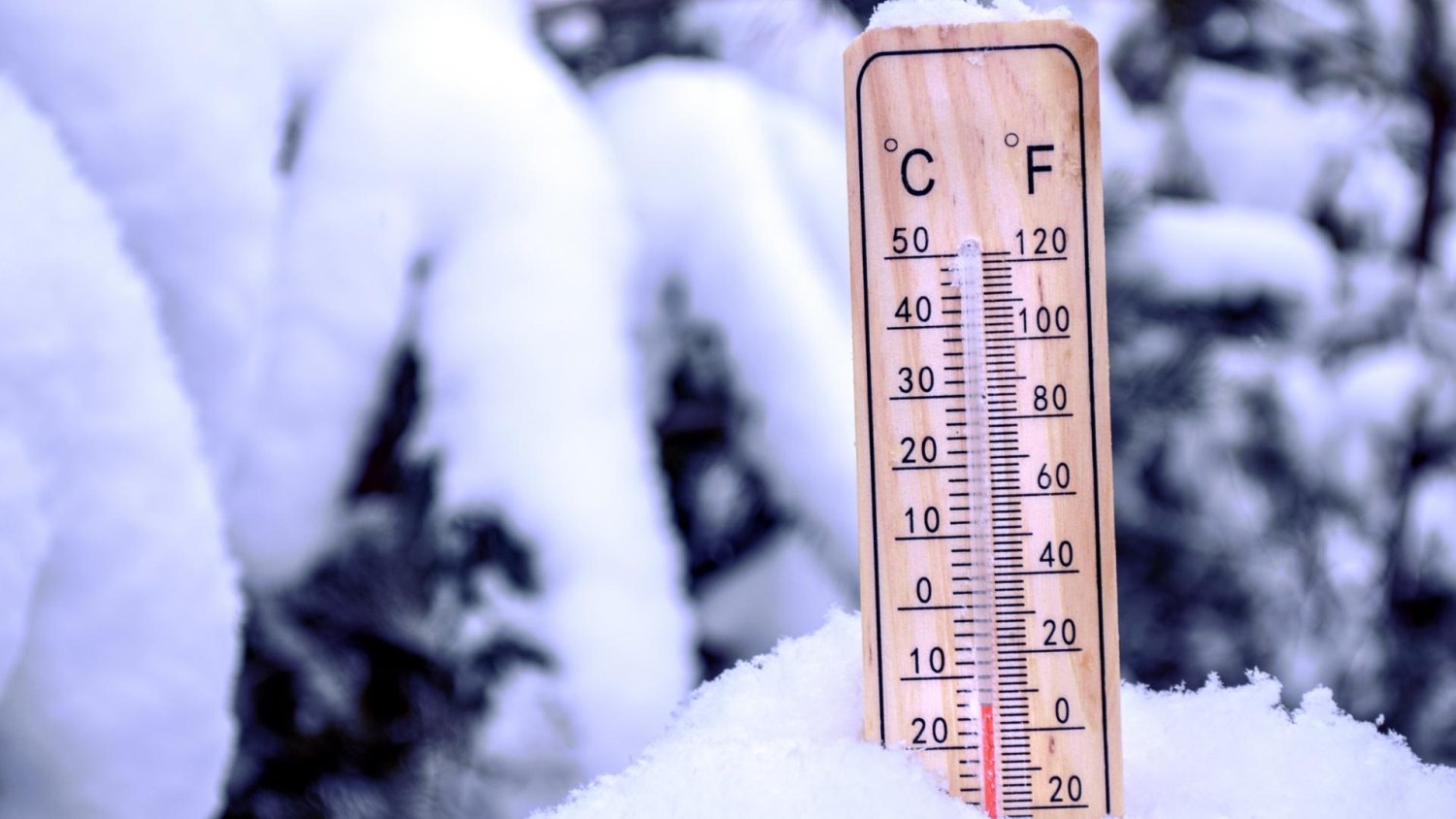 Silne mrozy w prognozach pogody na grudzień. choćby 15 stopni na minusie