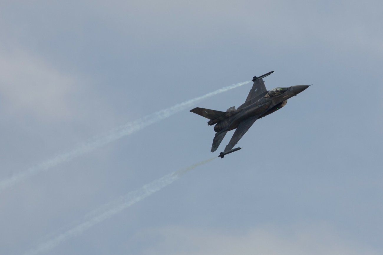 Polskie i sojusznicze samoloty zareagowały na atak rakietowy Rosji na Ukrainie.