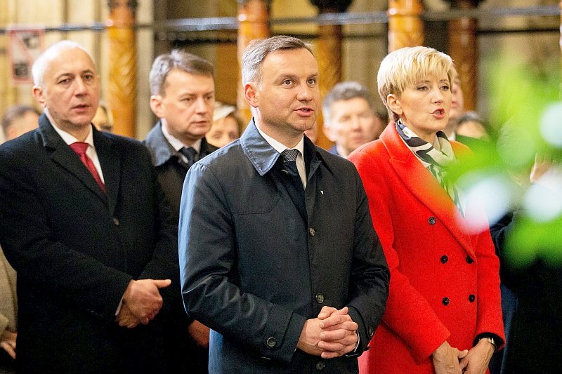 Wyborcy Andrzeja Dudy w Kościele nie mają podobnych problemów.