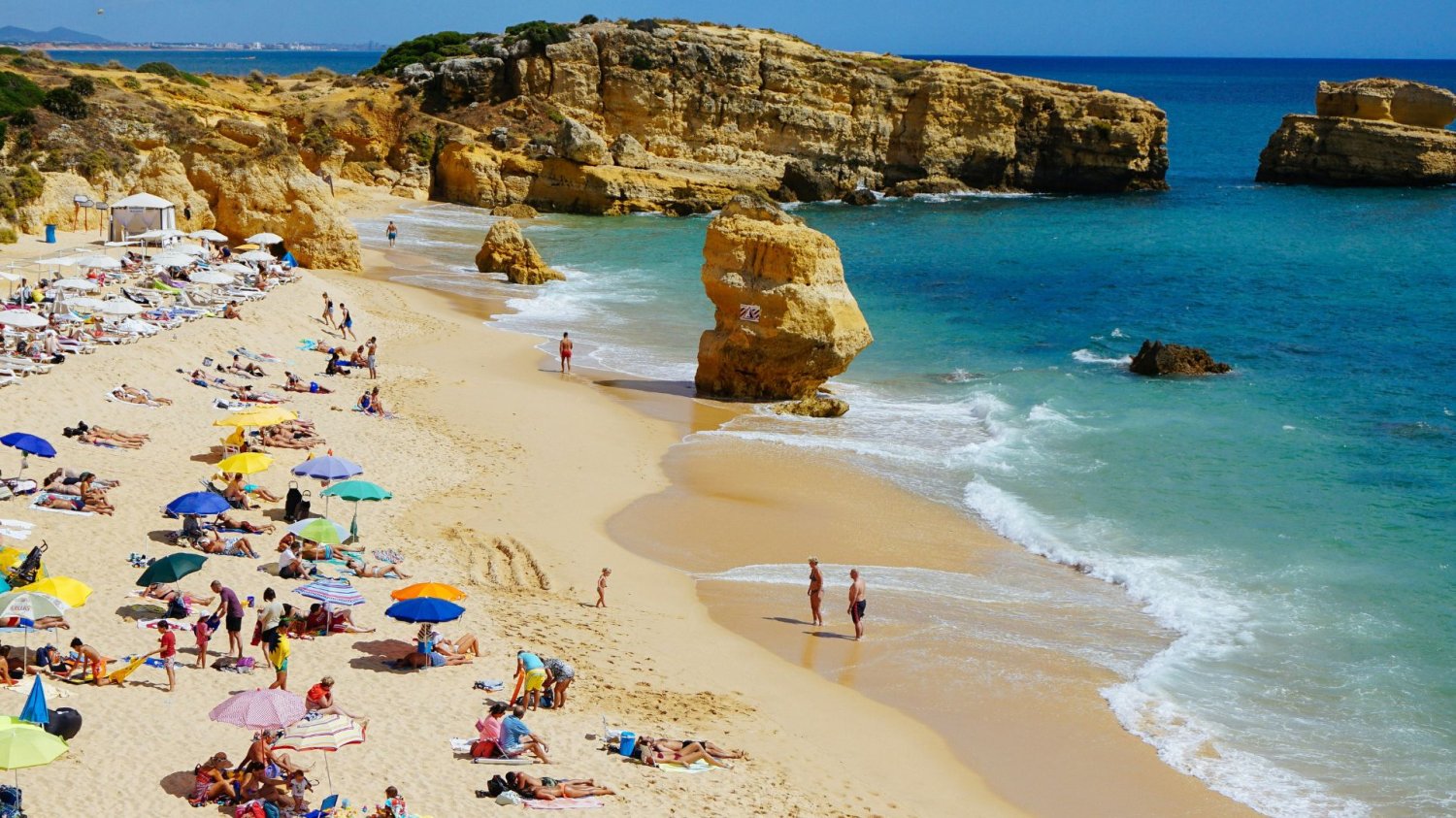 Portugalia jednym z hitów wakacji 2026 Algarve na liście hitów wakacji 2026