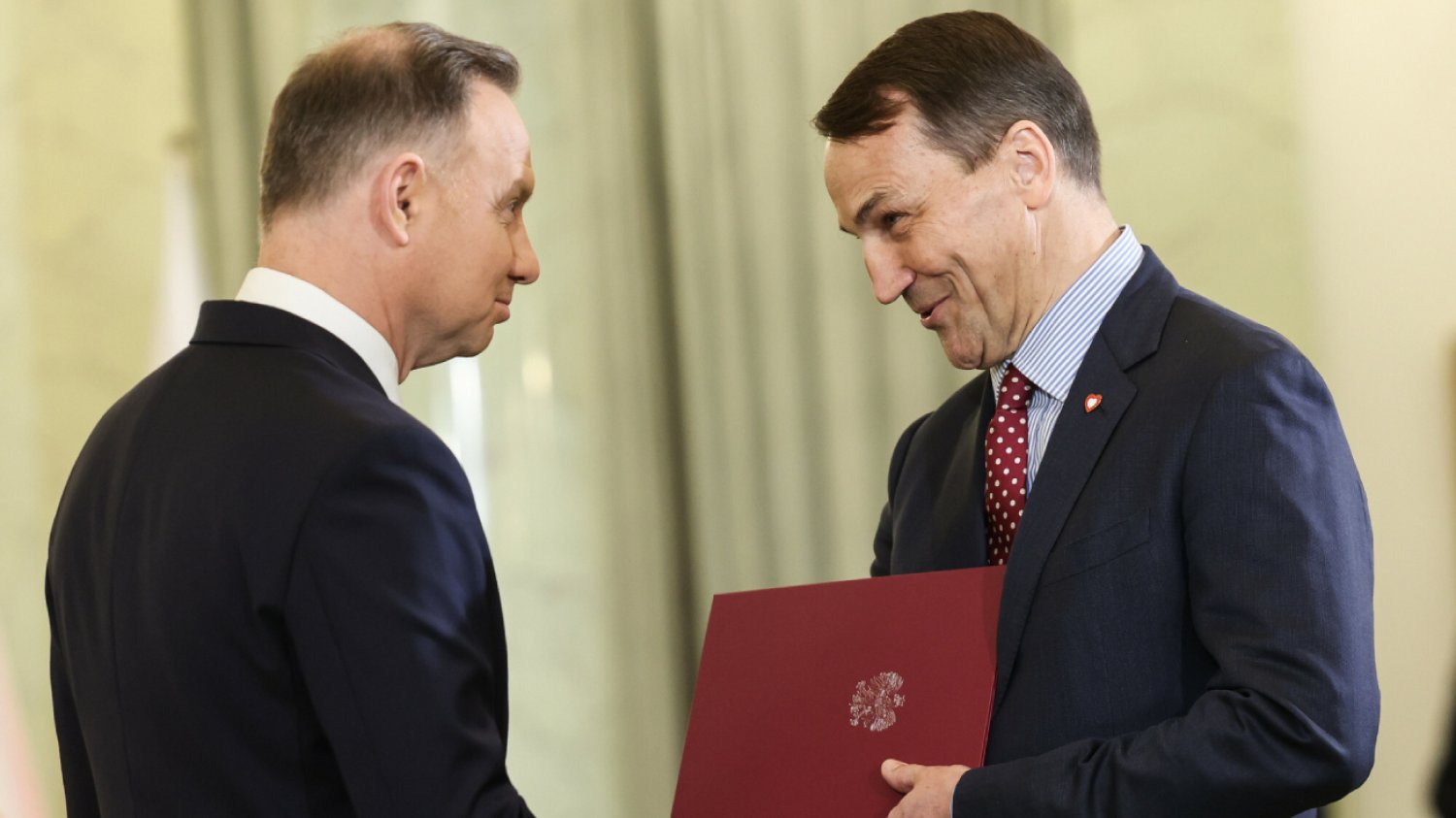 Zmiany w ambasadach. Andrzej Duda ostrzega rząd Donalda Tuska