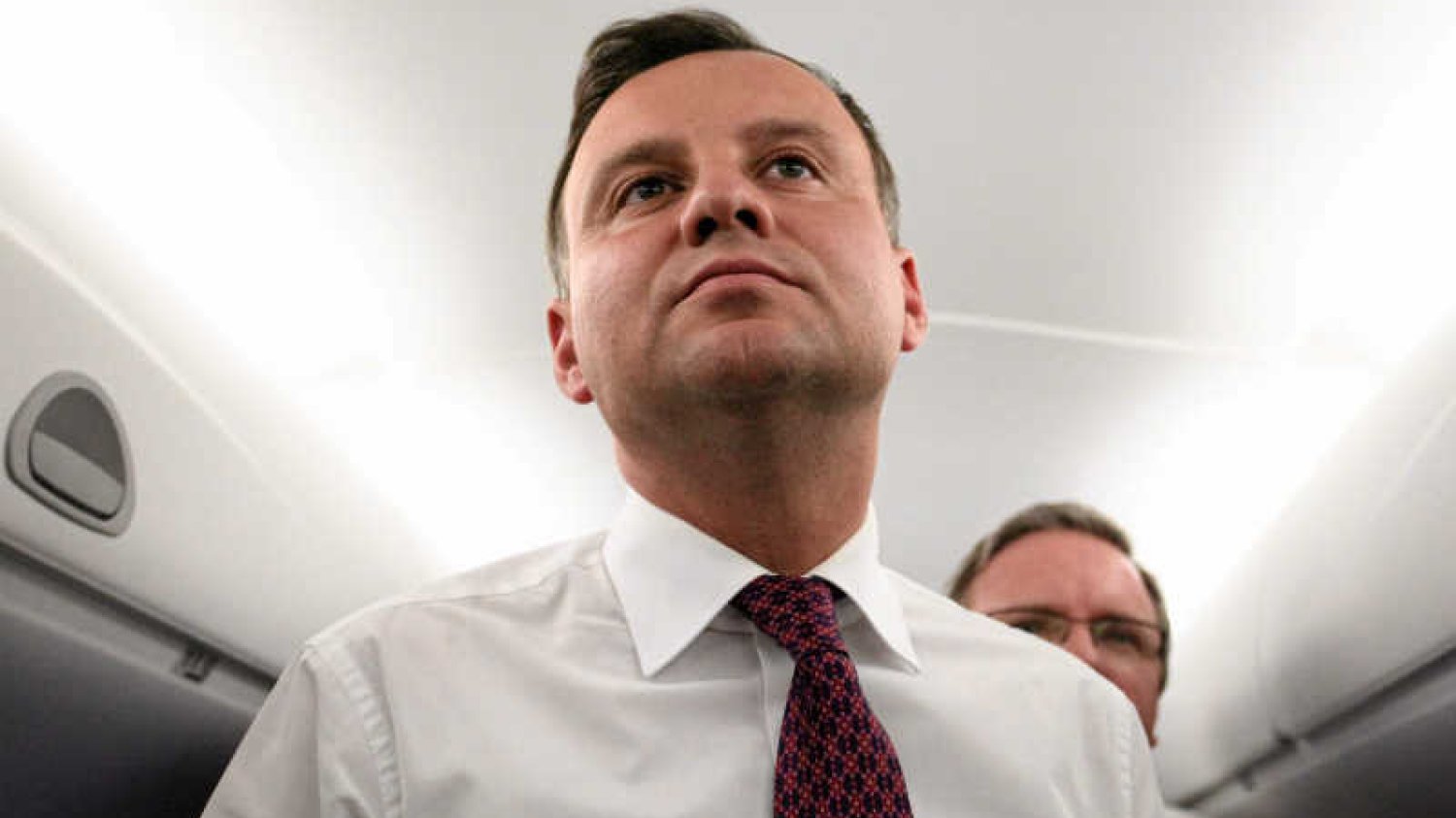 PiS próbuje załatwić Andrzejowi Dudzie nietykalność strasząc drugim Smoleńskiem.