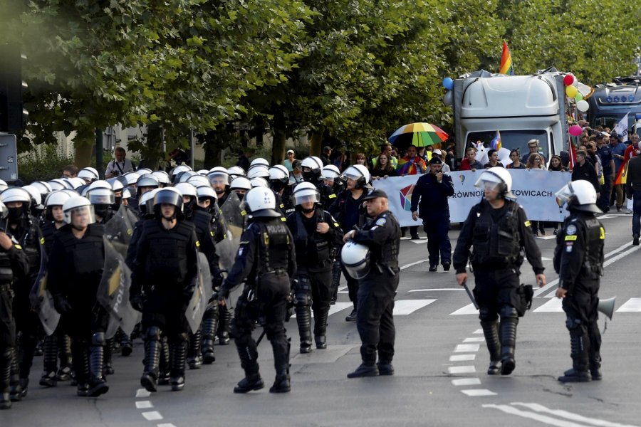 Narodowcy robili wszystko, by przerwać Marsz Równości w Katowicach.