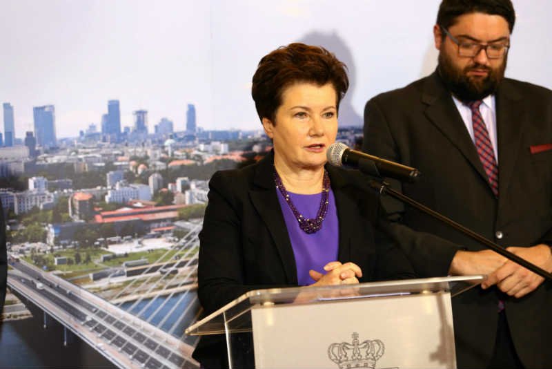 Hanna Gronkiewicz-Waltz deklaruje, że rozważy podanie się do dymisji, jeśli audyt w ratuszu wykaże nieprawidłowości przy reprywatyzacji.