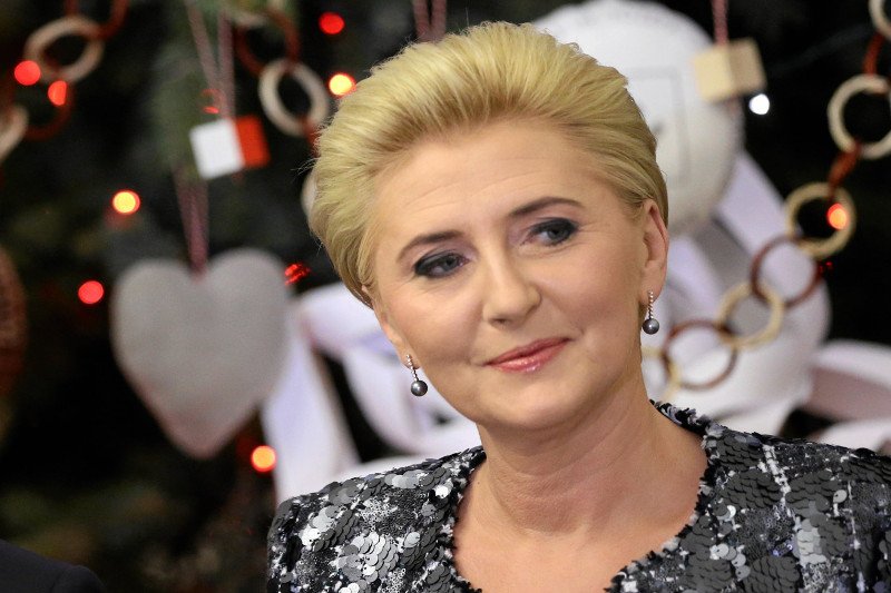 Senyszyn zaatakowała żonę prezydenta.