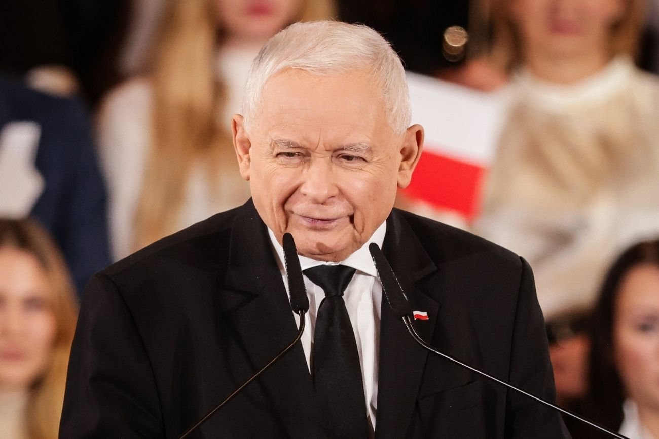 Euforia w PiS po wynikach wewnętrznego sondażu. "Wracamy".