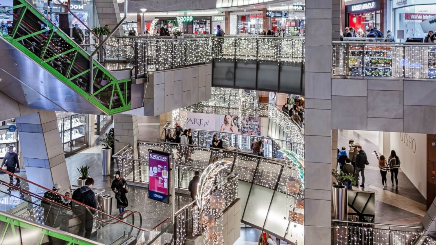 Powstanie nowe centrum handlowe pod Warszawą. W kompleksie wiele atrakcji. Nowe centrum handlowe pod Warszawą. Kompleks obejmie kino i park wodny.