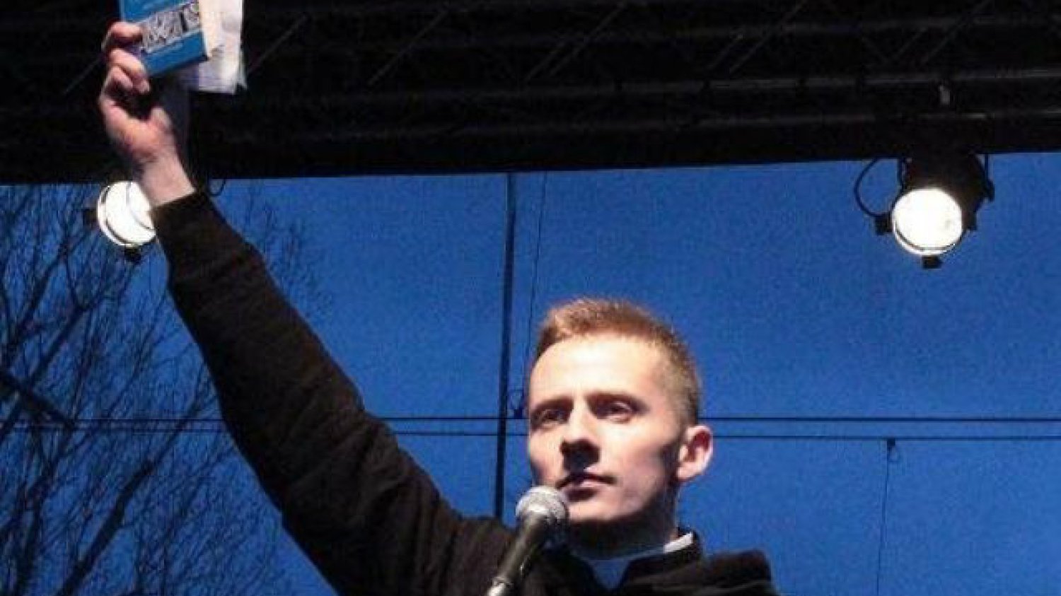 Jeszcze w 2017 roku ma ukazać się książka byłego księdza Jacka Międlara, w której, jak sam mówi, nie będzie politycznej poprawności.