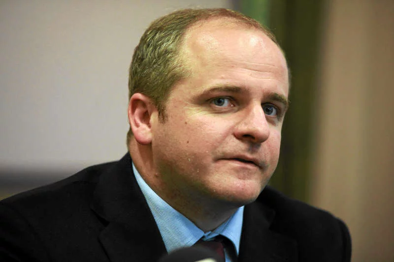 Paweł Kowal w "Bez autoryzacji": Putin nie uważa Ukrainy i Białorusi za oddzielne państwa. Traktuje siebie jak cara