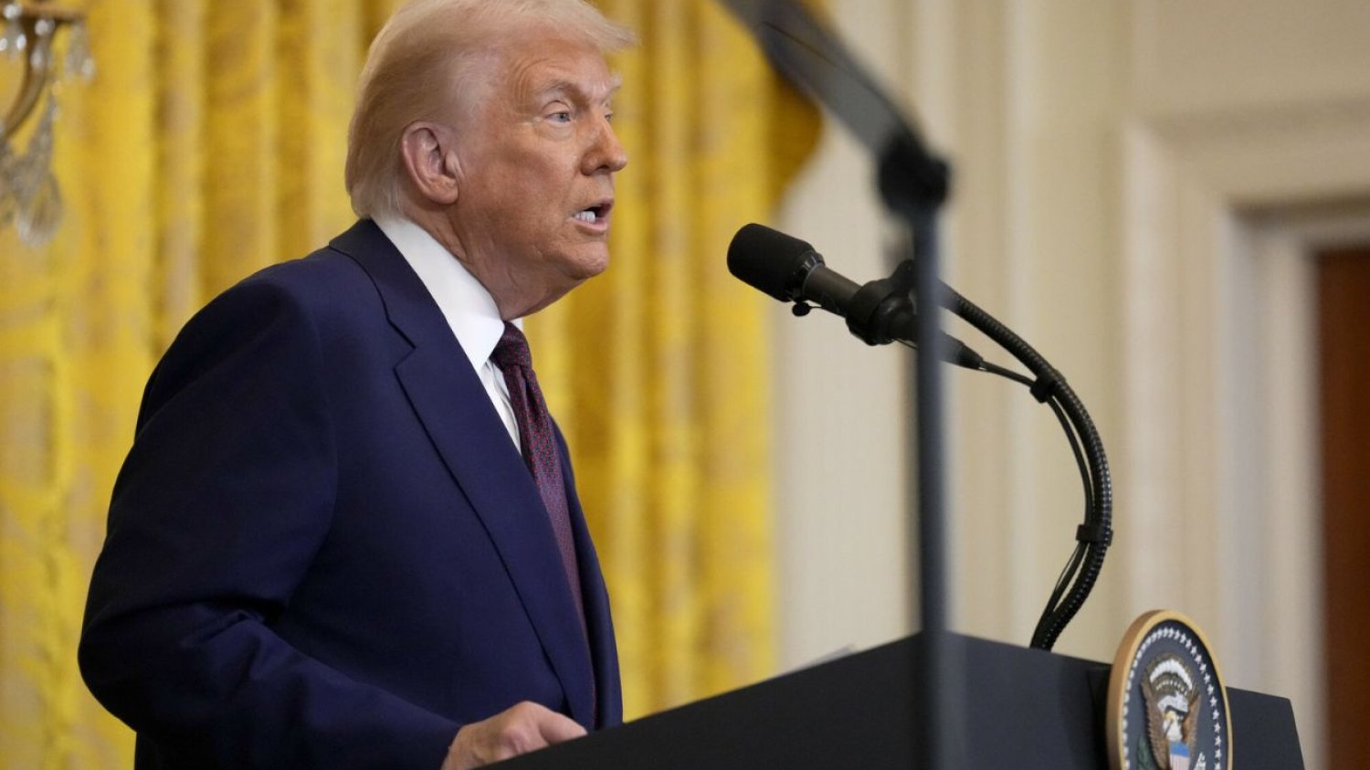 Polacy boją się wojny handlowej, którą może zacząć Donald Trump. Trump doprowadzi do wojny handlowej z Europą?
