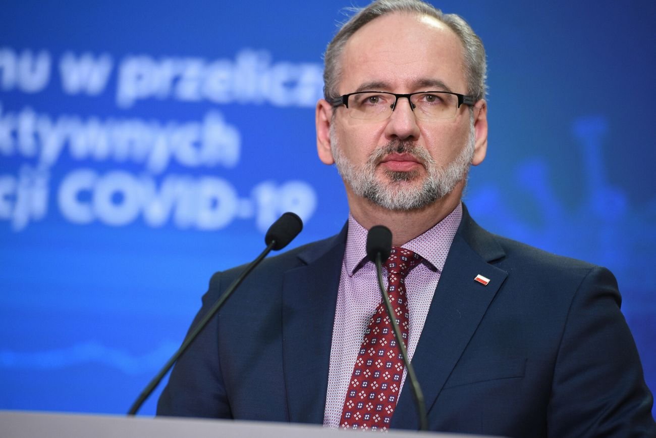 Adam Niedzielski. Ministerstwo Zdrowia rozpoczyna wysyłkę SMS-ów informujących o zwolnieniu z kwarantanny.