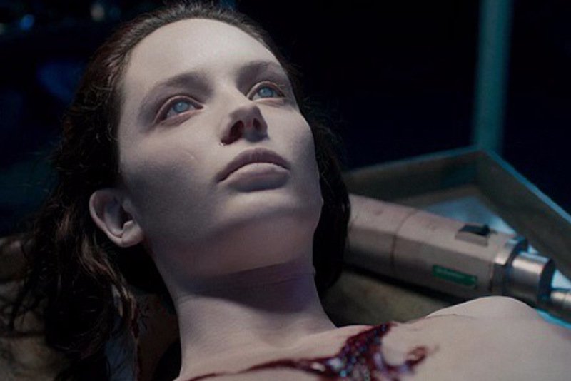 Horror "Autopsja Jane Doe" jest trzecim pełnometrażowym filmem norweskiego reżysera.