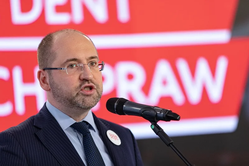 Adam Bielan apeluje do ambasadora Niemiec o interwencję ws. publikacji "Faktu".