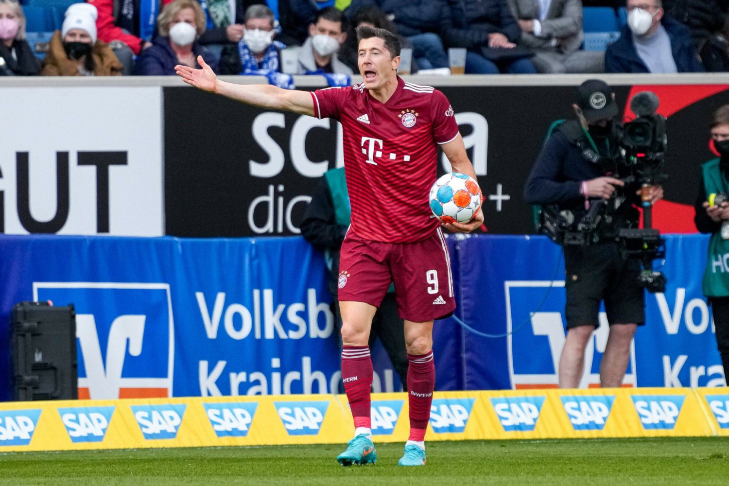 Lewandowski będzie strajkować? Niemcy sądzą, że pójdzie na wojnę z Bayernem