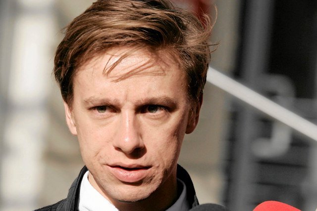 Krzysztof Bosak apeluje: "Naucz się strzelać na złość Putinowi! I biurokratom z Brukseli".