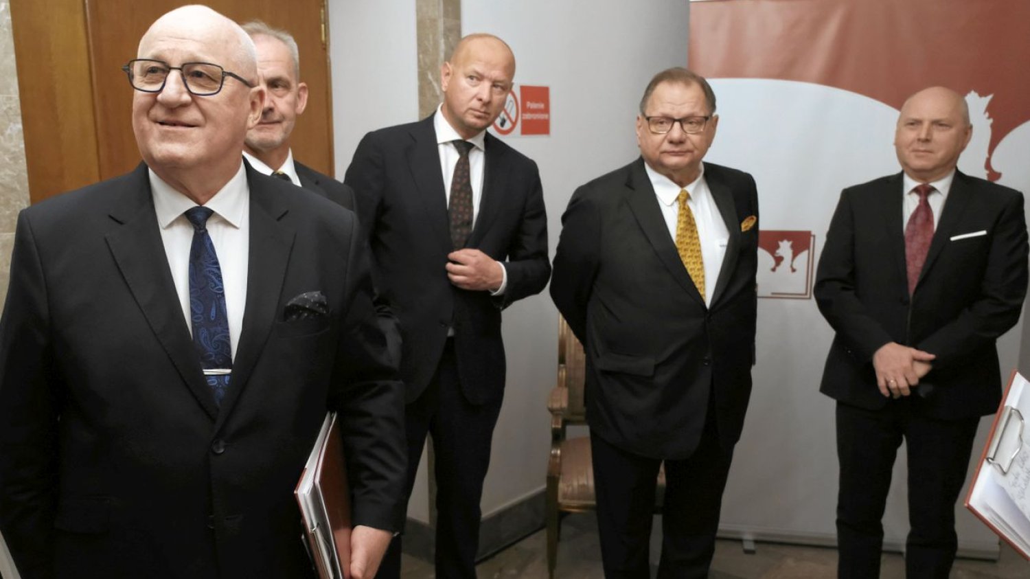 Spotkanie Państwowej Komisji Wyborczej jednak się odbędzie Spotkanie Państwowej Komisji Wyborczej jednak się odbędzie