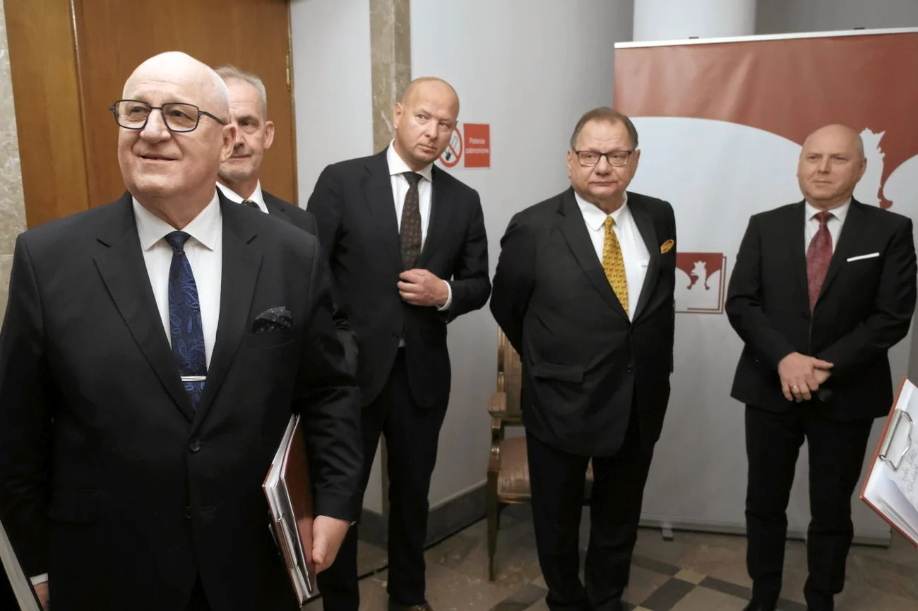 Spotkanie Państwowej Komisji Wyborczej jednak się odbędzie
