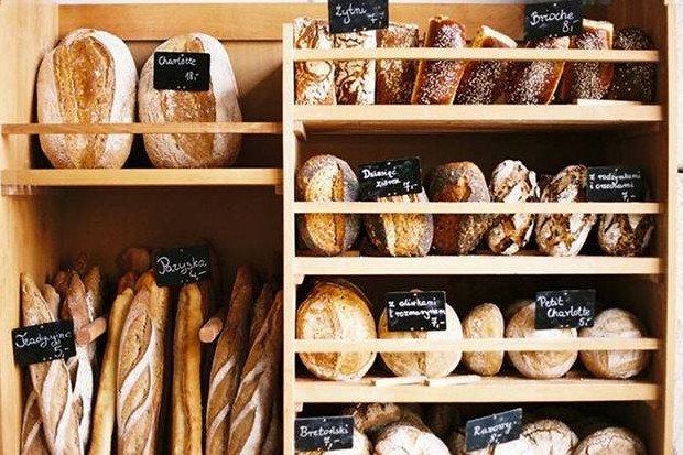 Warszawskie bistro Charlotte ma już bliźniaczkę w Krakowie. Słynie ze świeżo wypiekanego na miejscu pieczywa