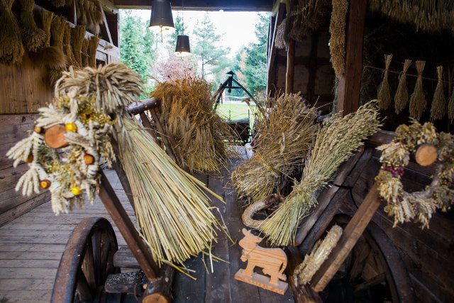 Za warsztaty w wioskach tematycznych wcale nie płaci się jak za zboże.