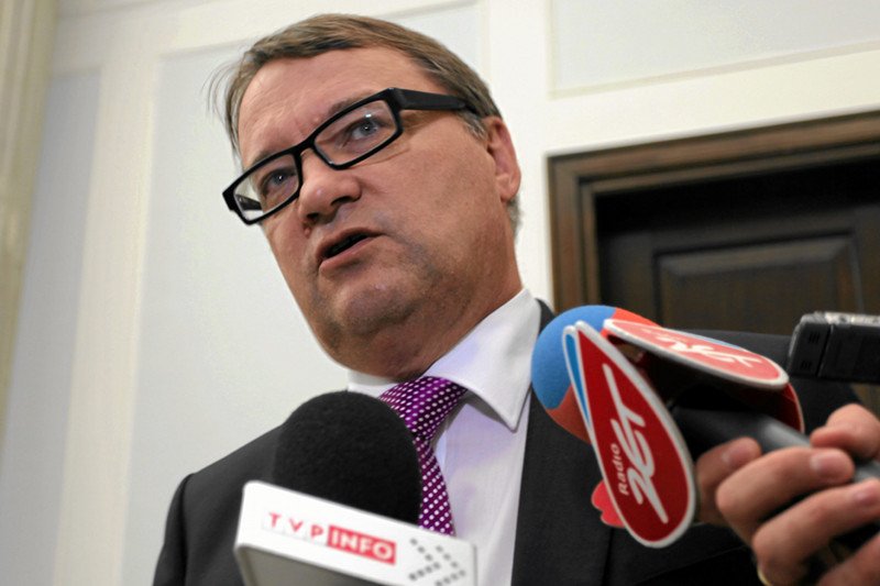 Minister Marek Biernacki będzie musiał przeprosić kobietę, którą niesłusznie posądzić o spowodowanie wypadku?