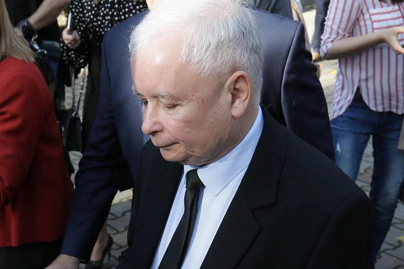 Jarosław Kaczyński zdecydowanie przegrywa w Warszawie z Małgorzatą Kidawą-Błońską.