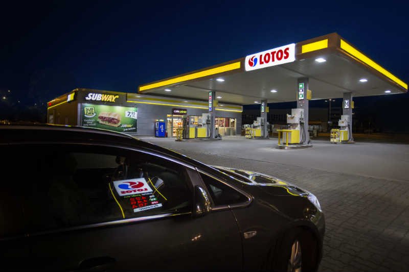 Lotos chce, by na stacjach szczególnie mocno eksponowano prawicowe czasopisma i gazety.