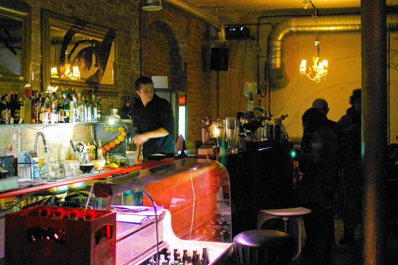 Tak wyglądał stary "Sen Pszczoły". Pracownicy twierdzą, że pracodawcy tam zachowywali się nieuczciwie