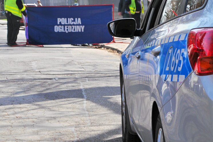 Warszawa Wola: znalezione zwłoki 13-latki. Spadła z budynku Almamer?