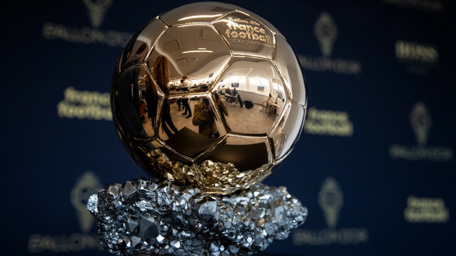 Złota Piłka od magazynu "France Football" to najbardziej prestiżowe wyróżnienie indywidualne w świecie piłki