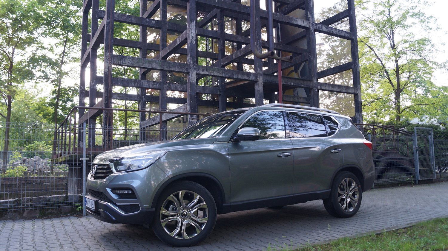 SsangYong Rexton to bardzo komfortowy SUV od koreańskiego producenta.