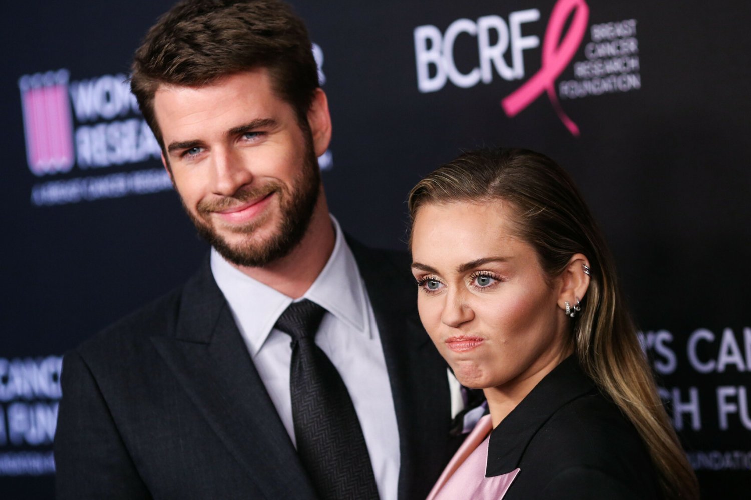 miley cyrus muddy feet liam hemsworth tekst tłumaczenie piosenka