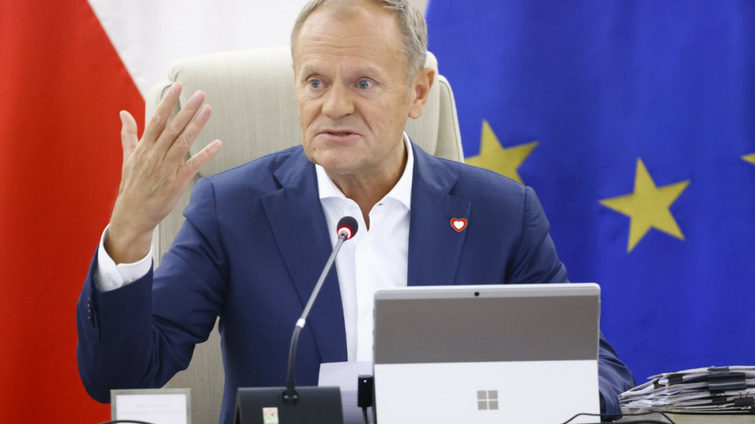 Tusk wściekł się na kolejne "weto" Dudy. "Prosiłem – wszystko jak krew w piach" Donald Tusk