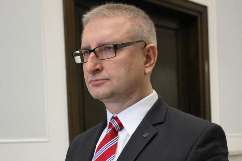 Stanisław Pięta ocenia, że premier poparł uchwałę kanonizacyjną z czystego koniunkturalizmu.