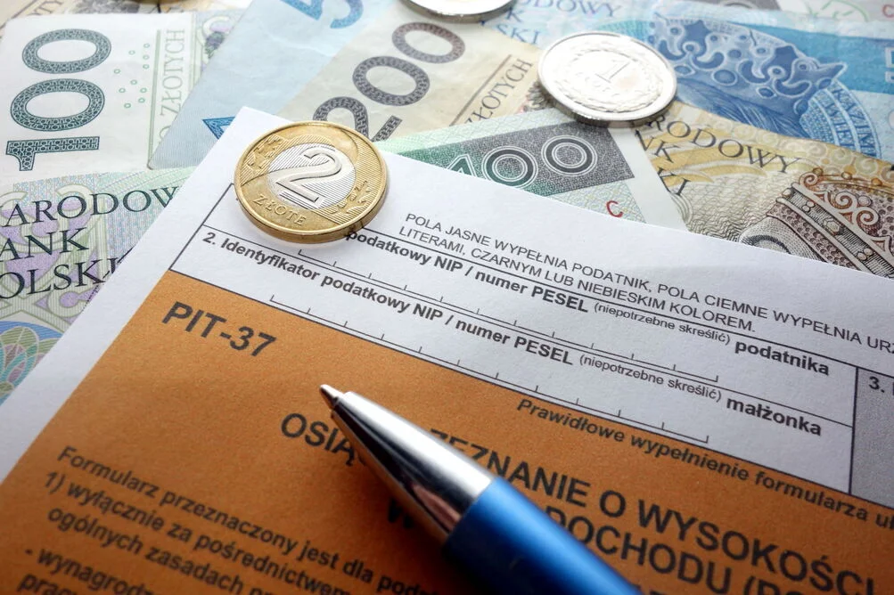 PIT-37 2021: Zmiany pozwolą na rozliczenie darowizn COVID [NOWE FORMULARZE]