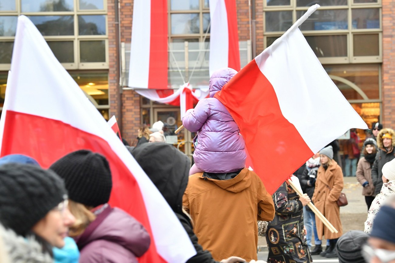 11 listopada liczne utrudnienia na ulicach w Warszawie
