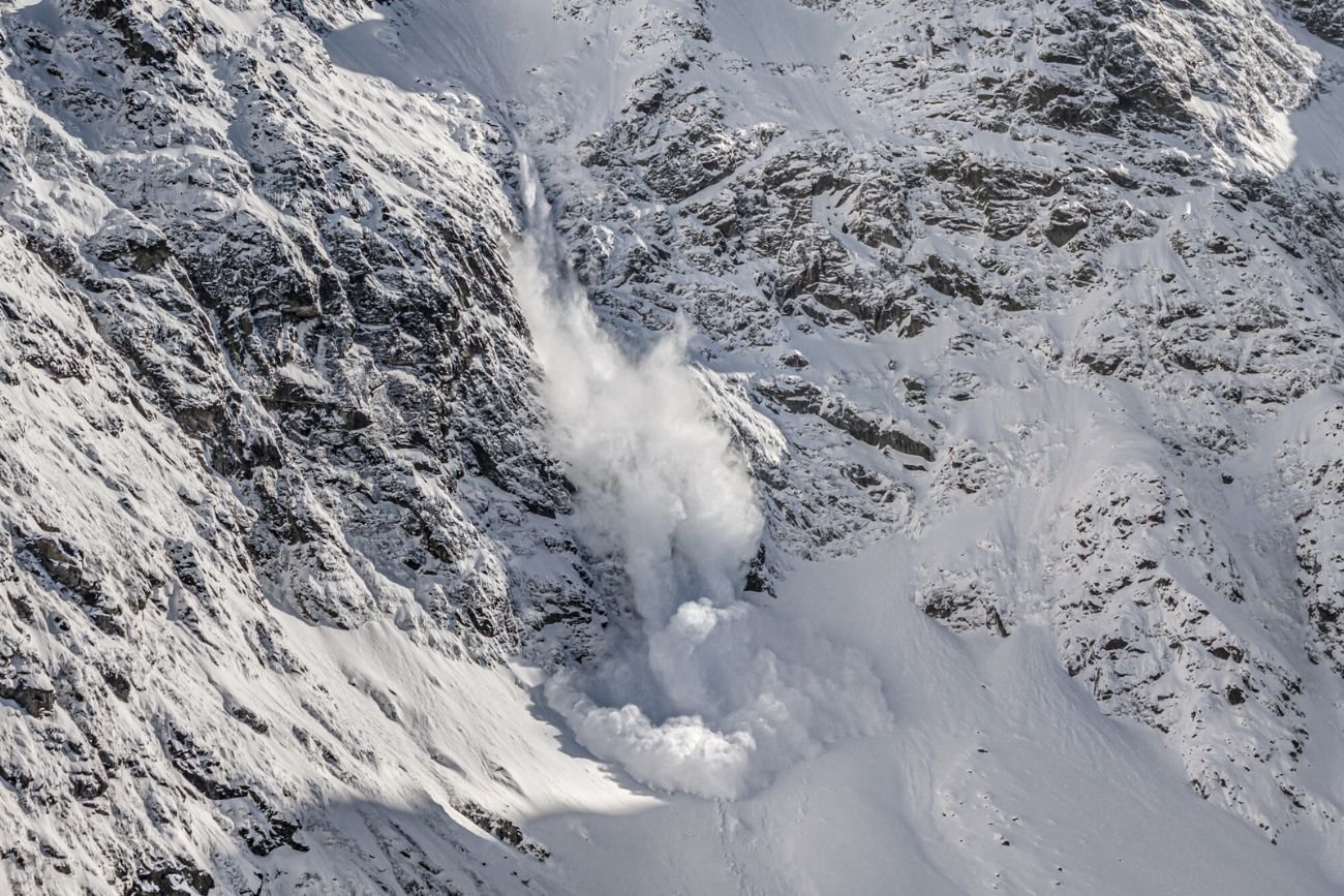 Turysta uciekał przed lawiną. Szokujące nagranie z Tatr.