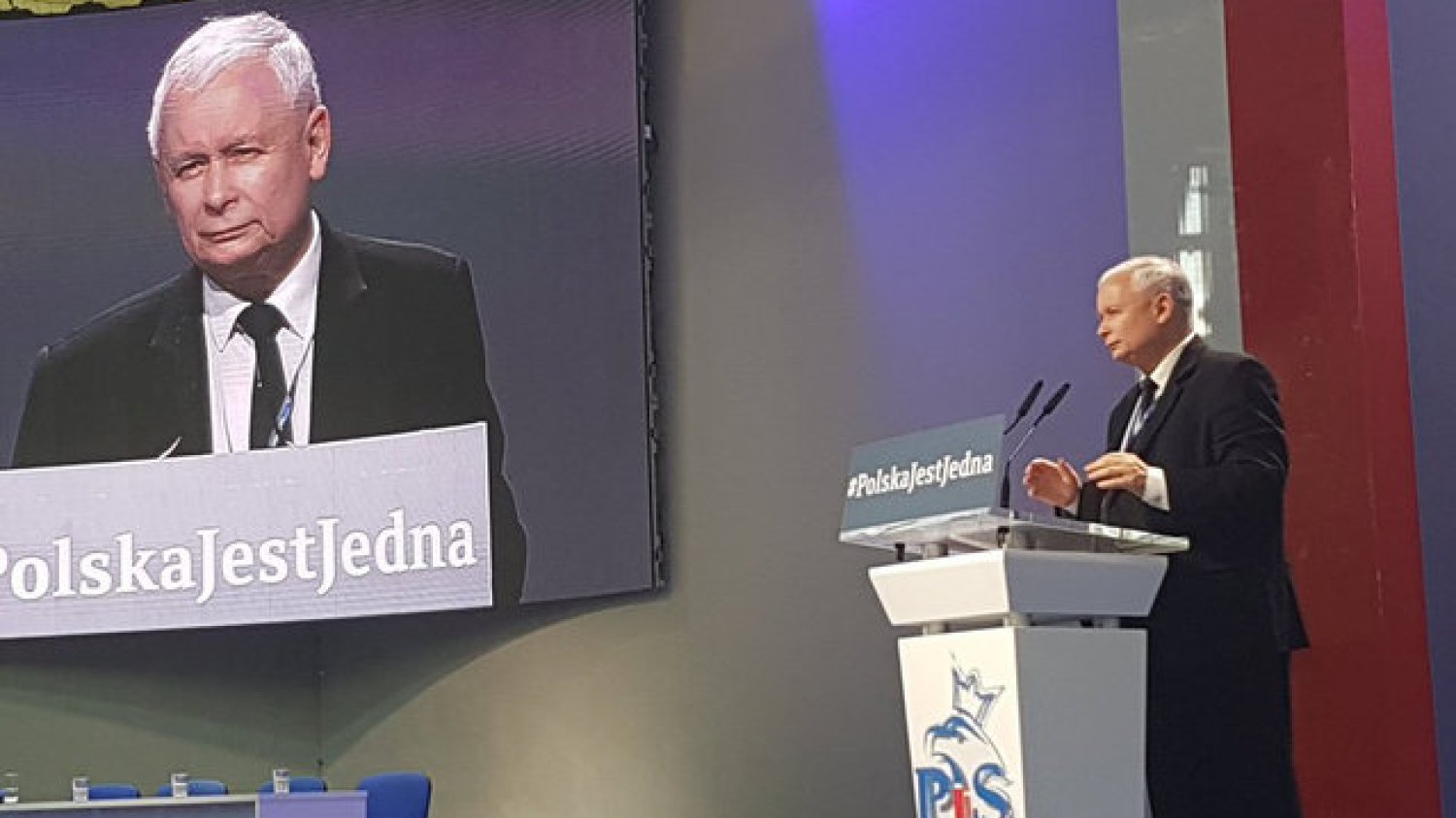 Jarosław Kaczyński na kongresie w Przysusze.