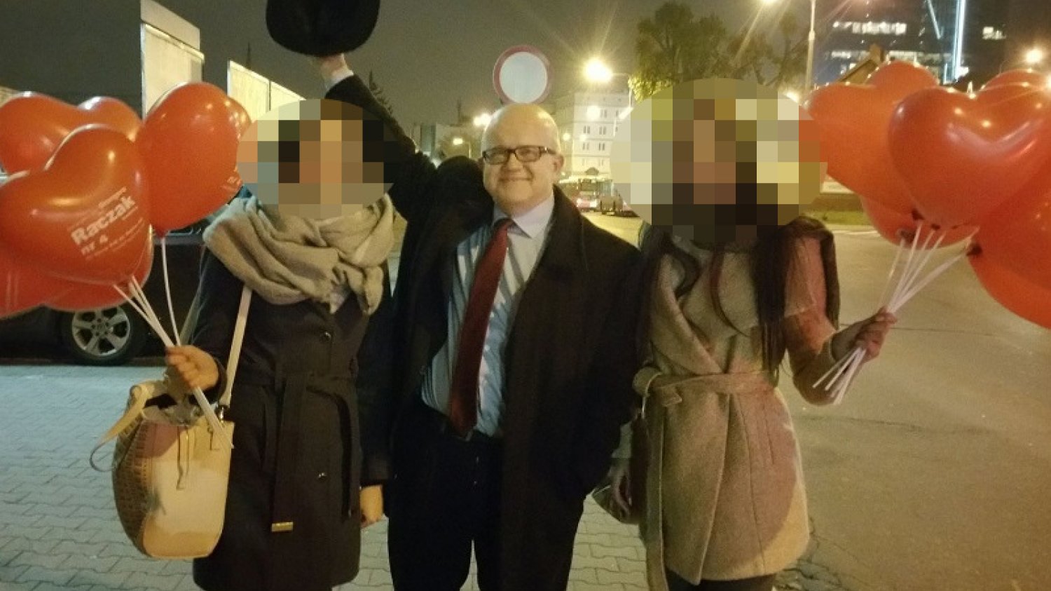 Poseł PiS Grzegorz Raczak twierdzi, że szantażuje go prostytutka, z którą się spotykał.