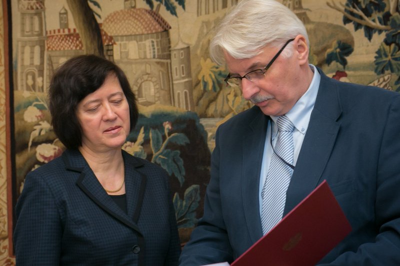 Joanna Wronecka zanim została ambasadorem przy ONZ była m.in. podsekretarzem stanu w MSZ. Ale wypomniano jej, że kiedyś blisko współpracowała z Włodzimierzem Cimoszewiczem