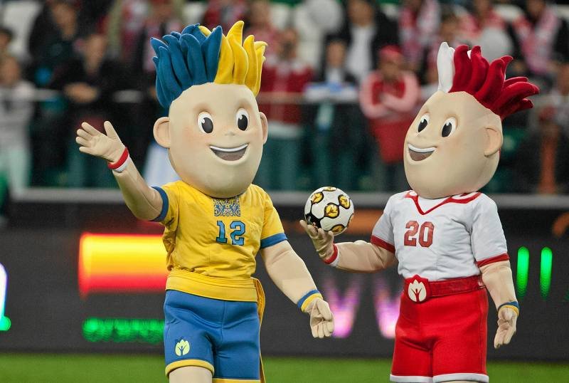 Maskotki Euro 2012