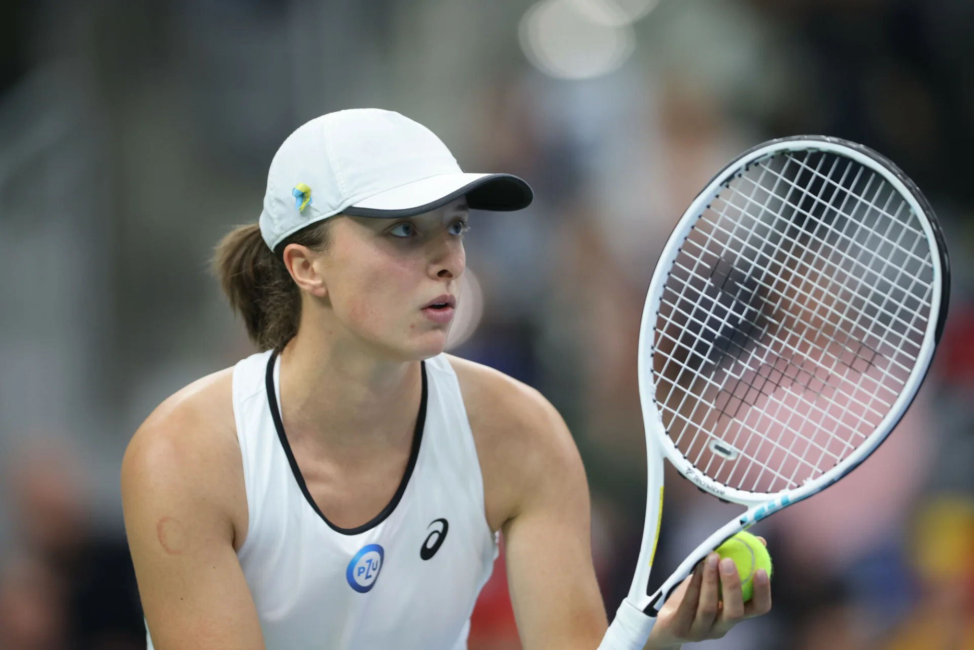 Iga Świątek efektownie poprowadziła Polki do wygranej nad Rumunkami w Radomiu w Billie Jean King Cup