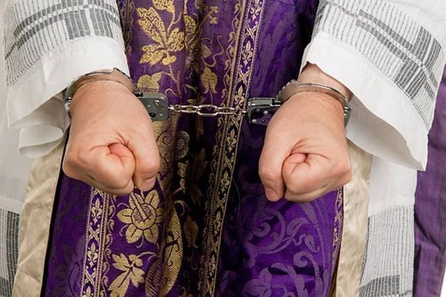 Ksiądz Morawiec stanął przed watykańskim trybunałem, twierdzi, że nic nie ukradł