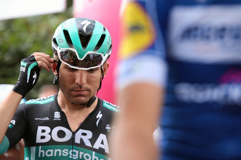 Rafał Majka i inni polscy kolarze są zamknięci w hotelu w ZEA przez koronawirusa.