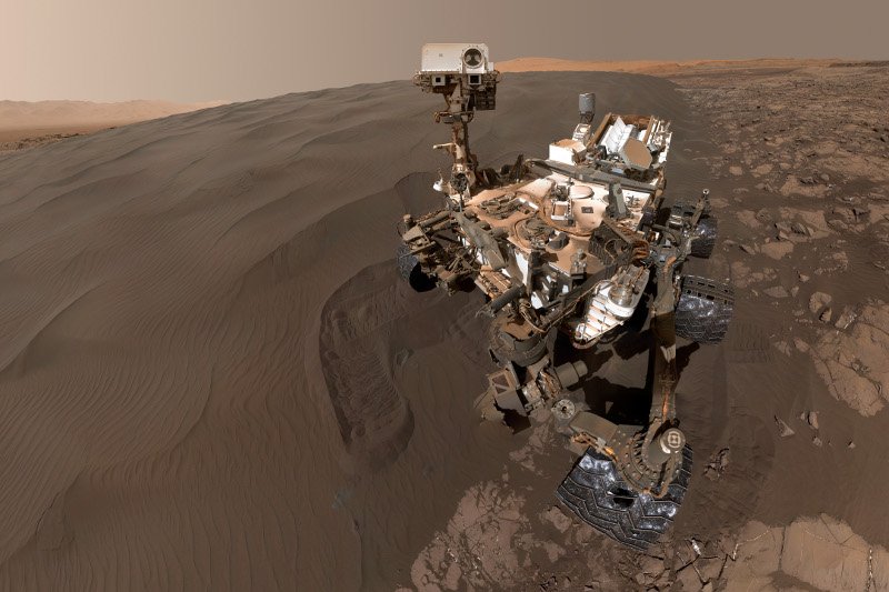 Marsjański łazik zrobił sobie selfie.